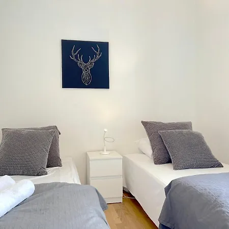 3 Bedroom At Margretheholmsvej With Balcony Near The Opera House And The Center كوبنهاجن