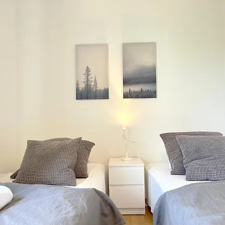3 Bedroom At Margretheholmsvej With Balcony Near The Opera House And The Center * コペンハーゲン