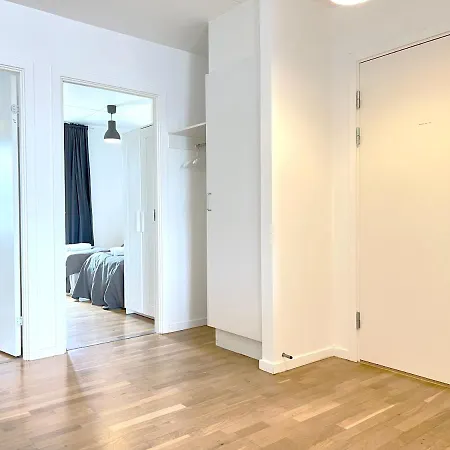 شقة 3 Bedroom At Margretheholmsvej With Balcony Near The Opera House And The Center